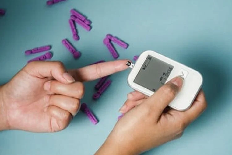 7 Tanda Gula Darah Tinggi (Diabetes) yang Sering Diabaikan dan Cara Mencegahnya Sejak Dini