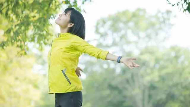 Pola Hidup Sehat 9 Kebiasaan Sederhana yang Membantu Tubuh Tetap Sehat dan Bugar